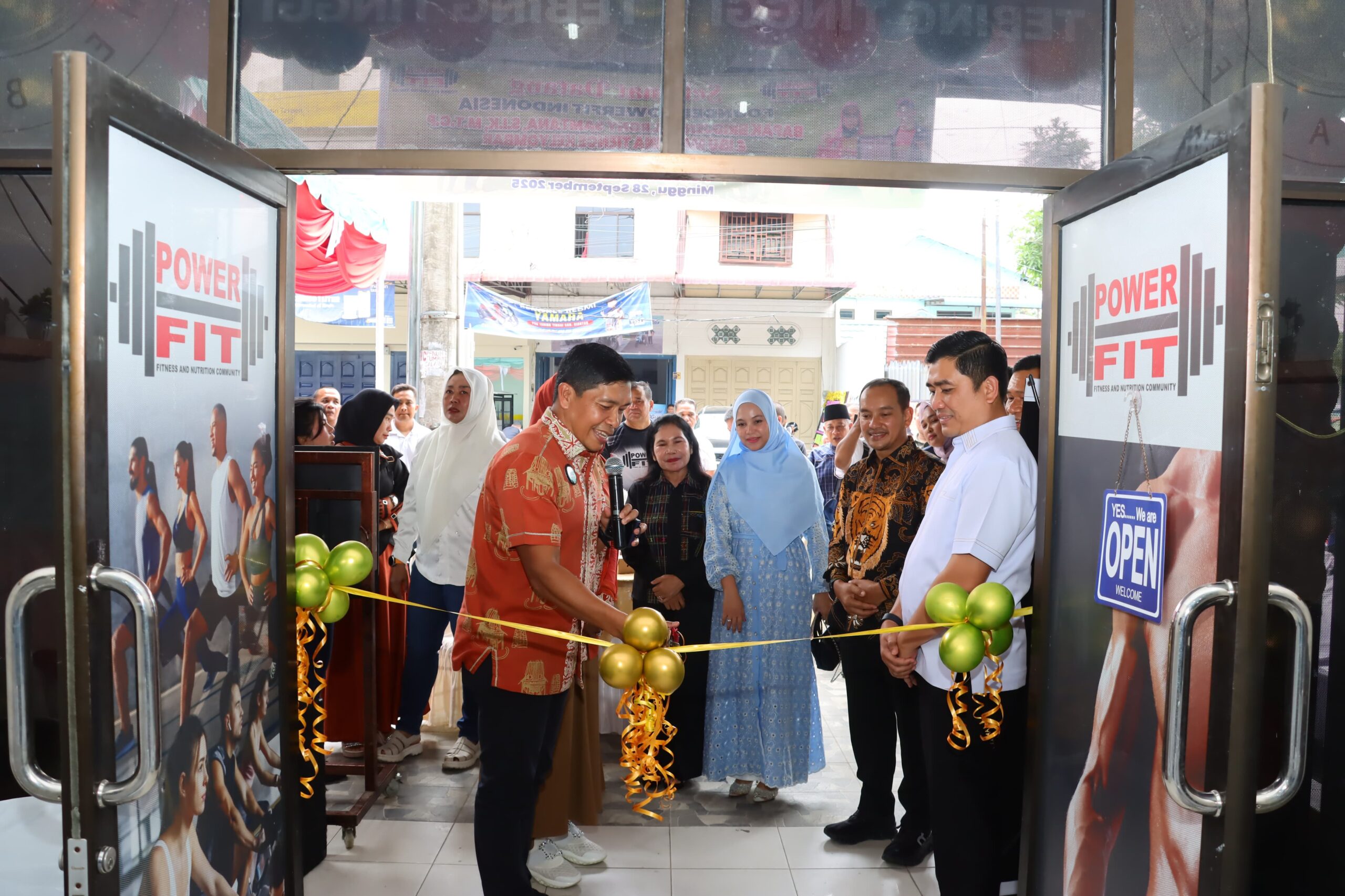 Kapolres dan Walikota Tebing Tinggi Sambut Founder Power Fit Indonesia pada Grand Opening